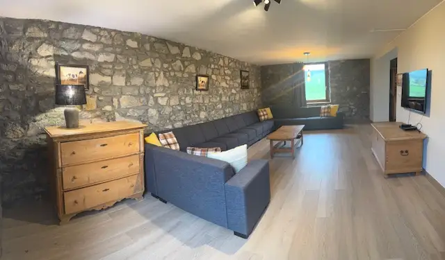 Gîte pour 21 personnes à Durbuy Les Gîtes de Durbuy : Le Cottage